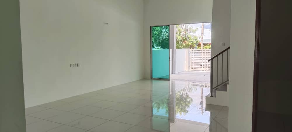 Brand New Double Storey Terrace At GUNUNG RAPAT - photo 5