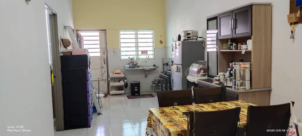 Single Storey  Terrace Taman Raia Indah - photo 4