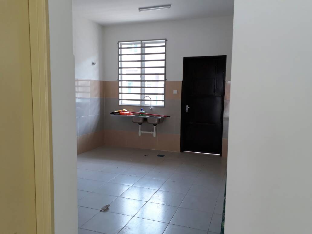 Double Storey Terrace Meru Perdana 2 - photo 4