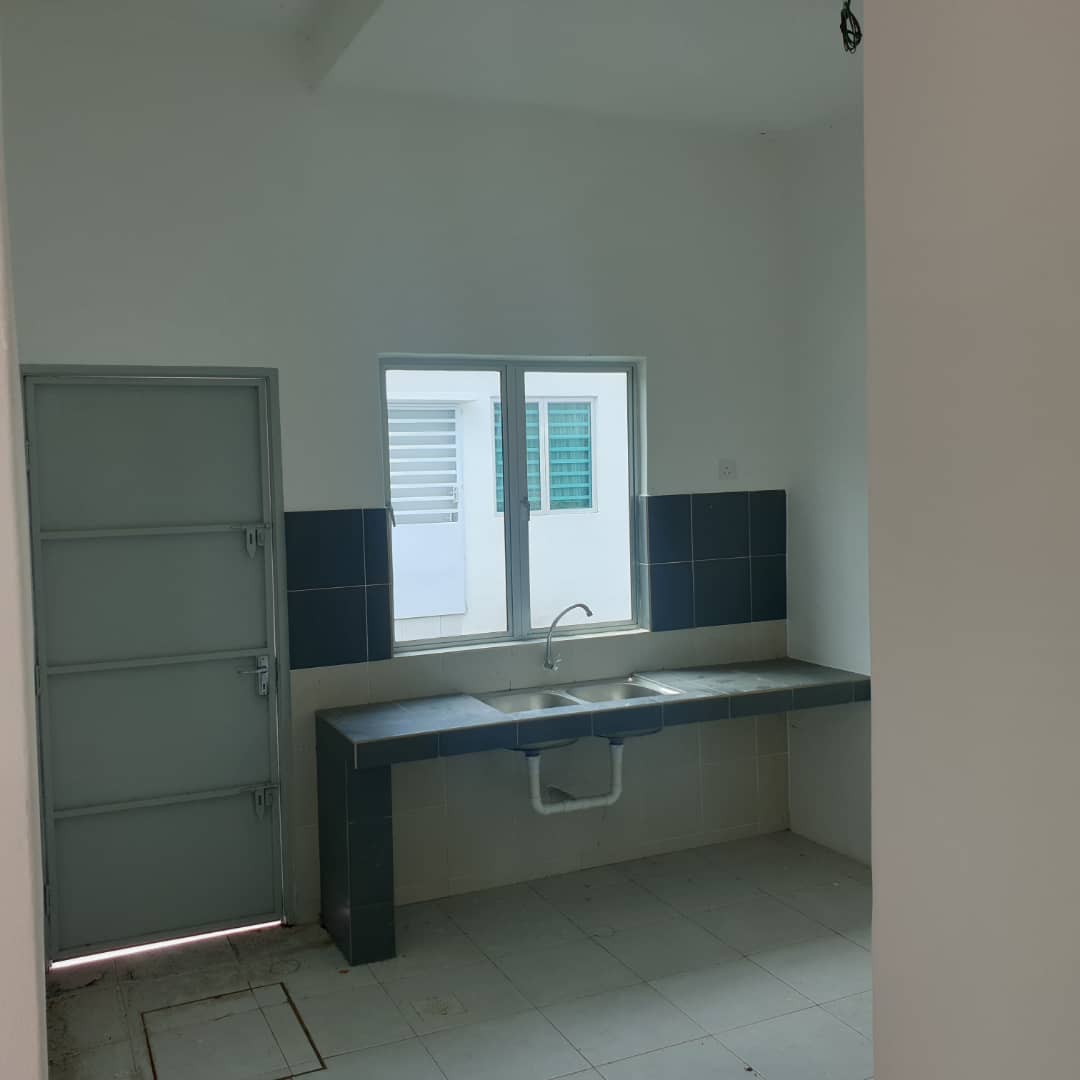 Single Storey Corner Unit, Tanjung Andaman - photo 5