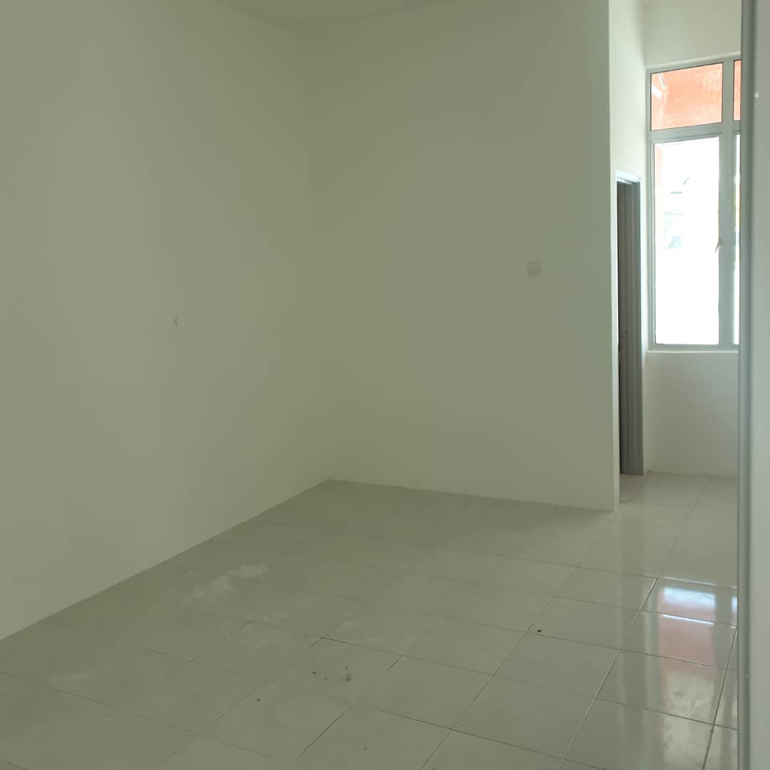 Single Storey Corner Unit, Tanjung Andaman - photo 6