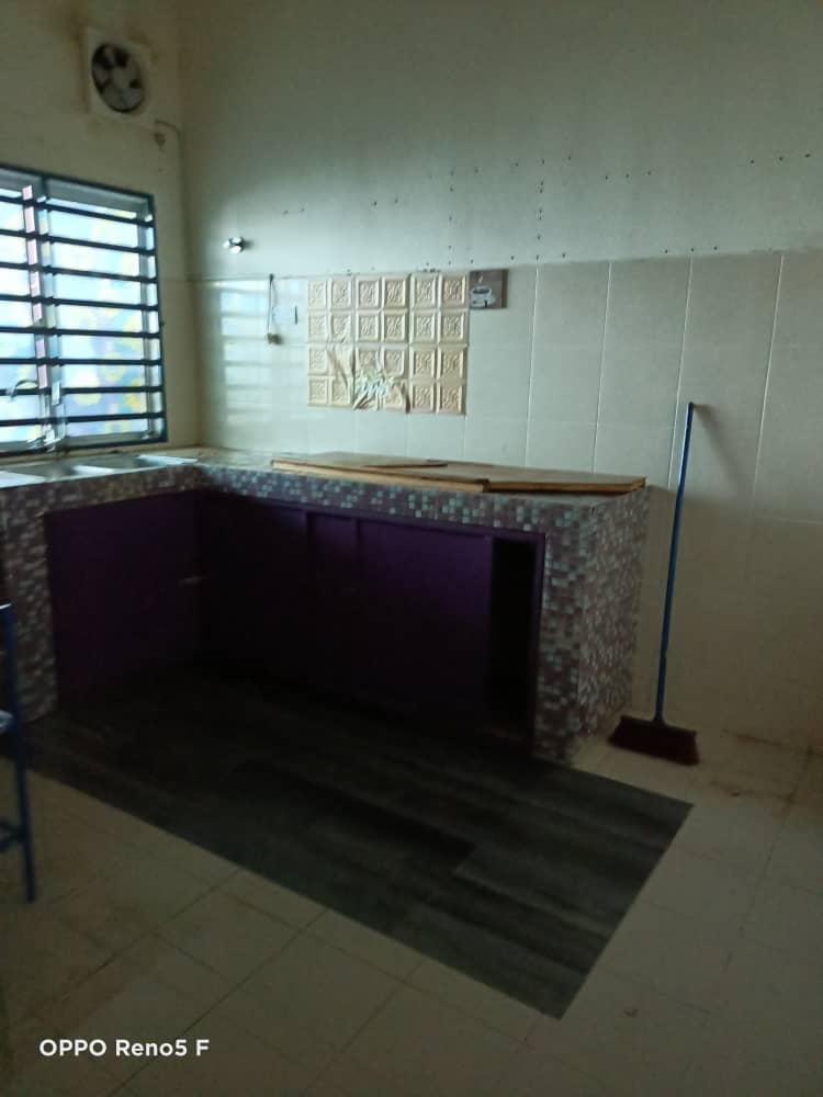 Double Storey Terrace at Meru Suria Opposite Field - photo 8