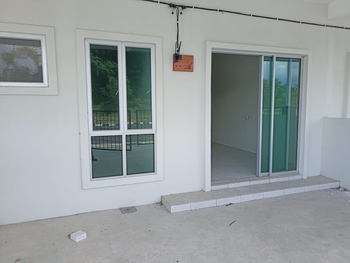 TERES SETINGKAT TAMAN BEMBAN INDAH, BATU GAJAH - photo 9