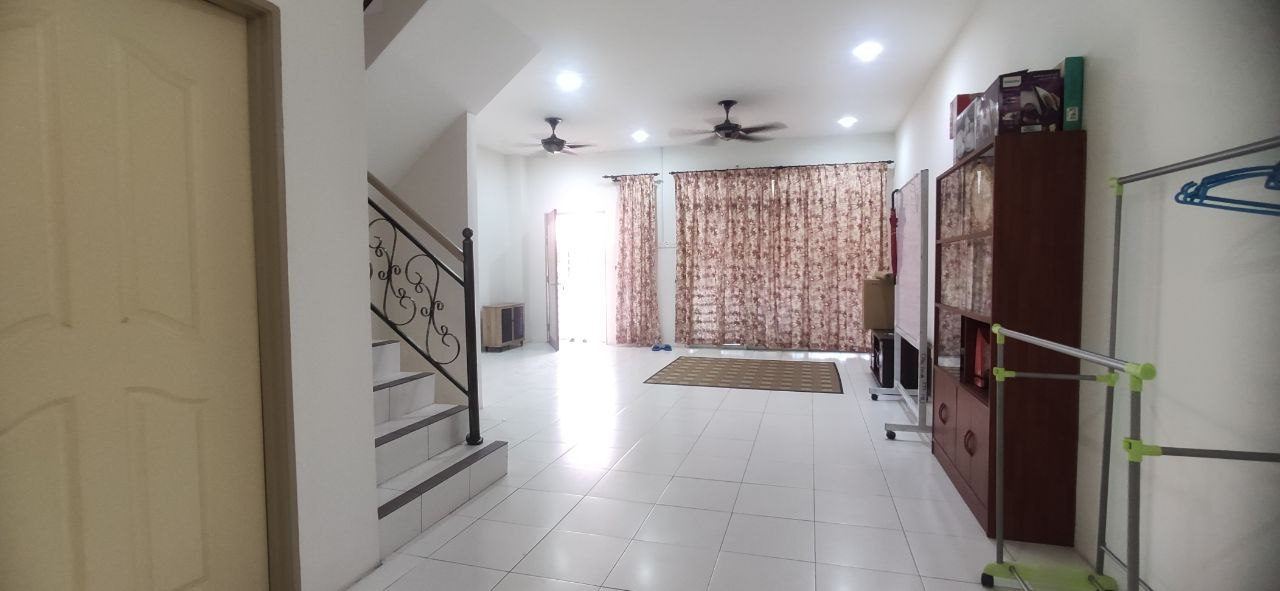 Double Storey Terrace, Taman Gopeng Bistari - photo 4