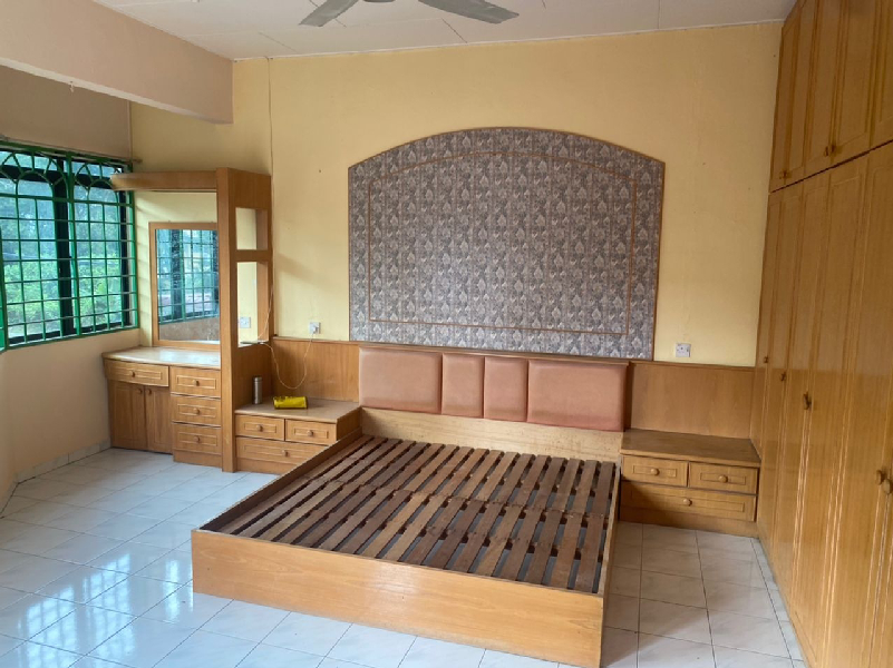 Double Storey Terrace End Lot, Taman Silibin - photo 8