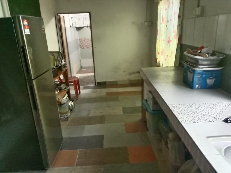 Single Storey Terrace, Taman Sri Raia - photo 6