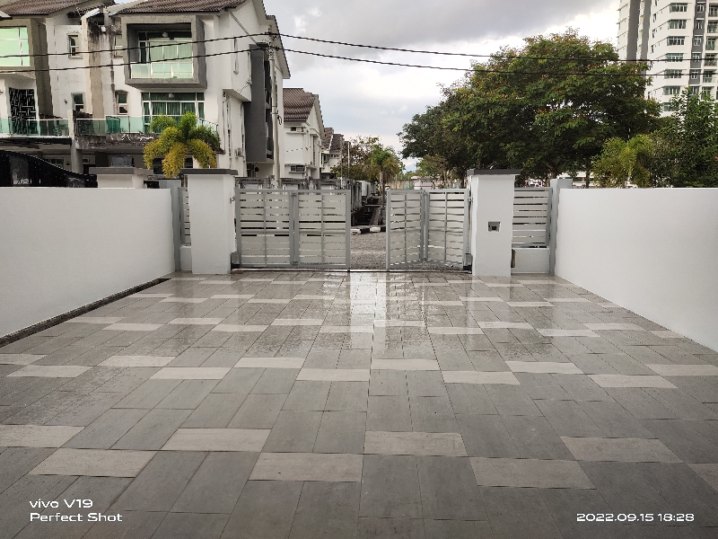 3 Storey Terrace, The Estate Meru Desapark - photo 2