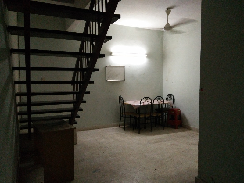 Double Storey Terrace, Ipoh Garden East Facing Main Road - photo 2