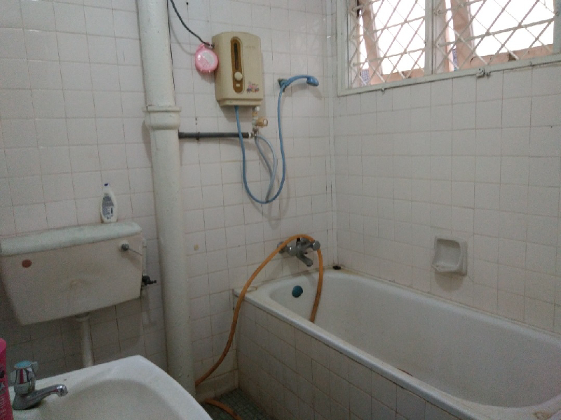 Double Storey Terrace, Ipoh Garden East Facing Main Road - photo 6