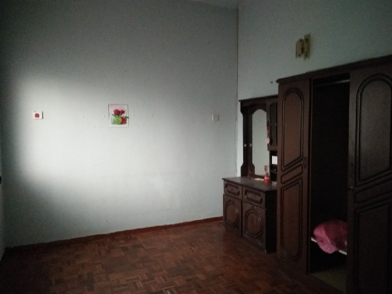 Double Storey Terrace, Ipoh Garden East Facing Main Road - photo 13