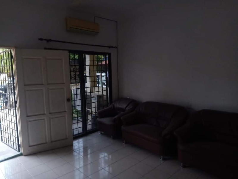 Double Storey Terrace, Taman Desa Lang Indah - photo 4