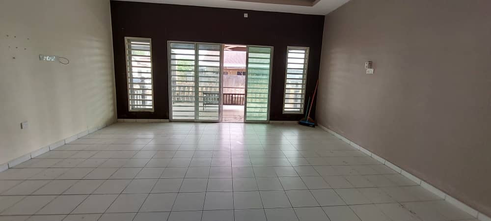 Single Storey Bungalow Kg Jelutong Malim Nawar - photo 3