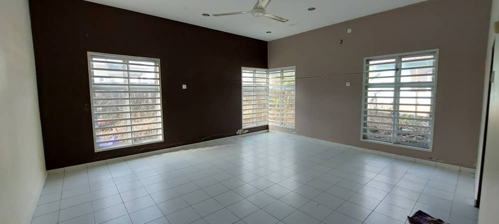 Single Storey Bungalow Kg Jelutong Malim Nawar - photo 10