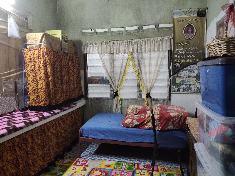 Taman Meru 1B, Old Bungalow for Sale - photo 7