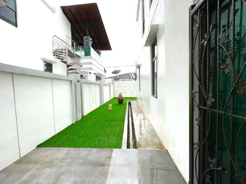 3 Storey Semi-D Golfview, Taman Golf Ipoh - photo 9