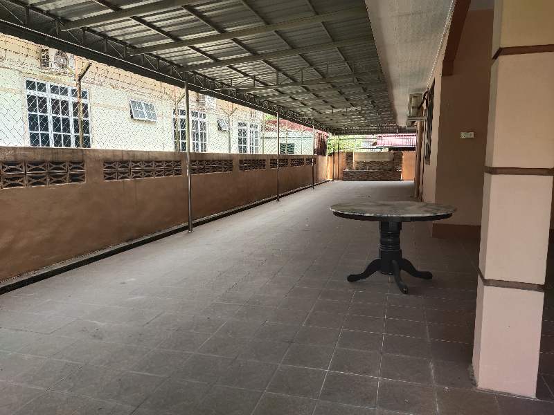 Single Storey Bungalow Batu 4, Tambun - photo 4