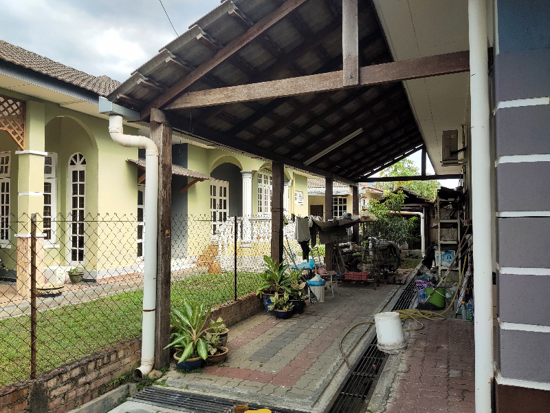 Batu 4 Banglo Setingkat - photo 13