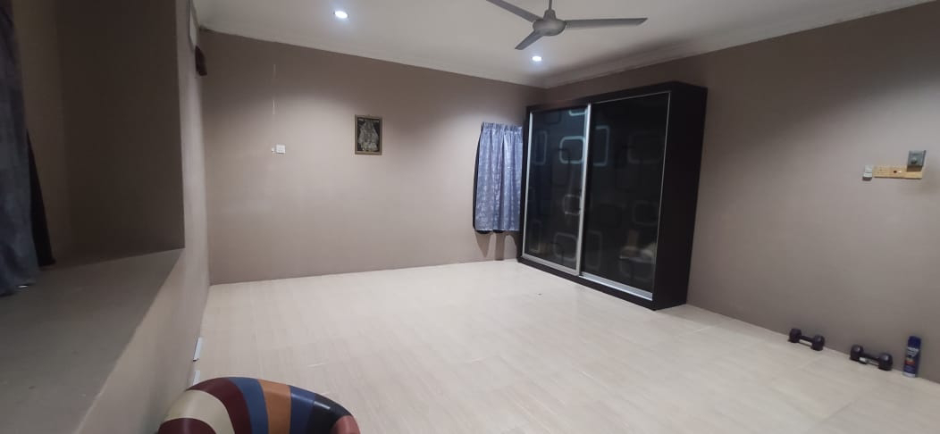 Double Storey Corner Klebang Ria - photo 8