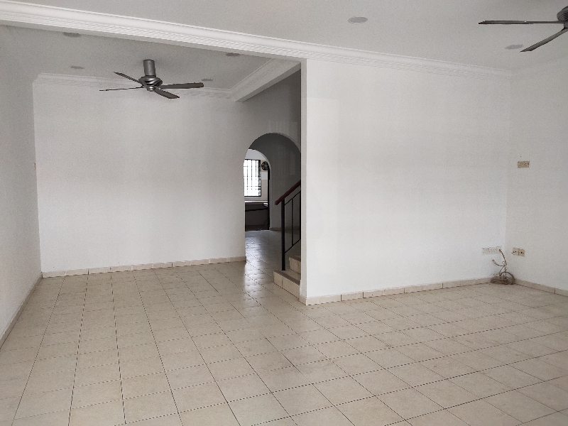 Fully Refurbished Double Storey Facing Playground Lintasan Pegoh, Pengkalan - photo 4