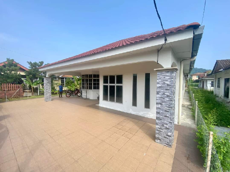 Ampang Bungalow Ipoh - photo 3