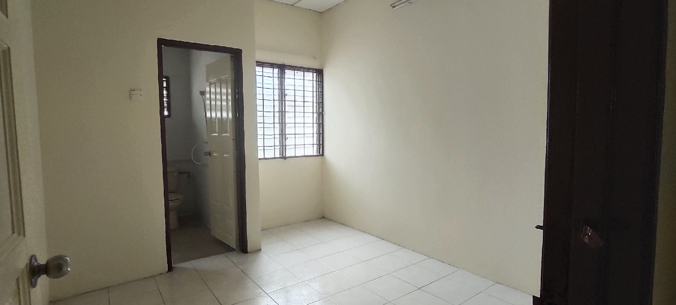 Double Storey Terrace Tawas Sinaran - photo 11