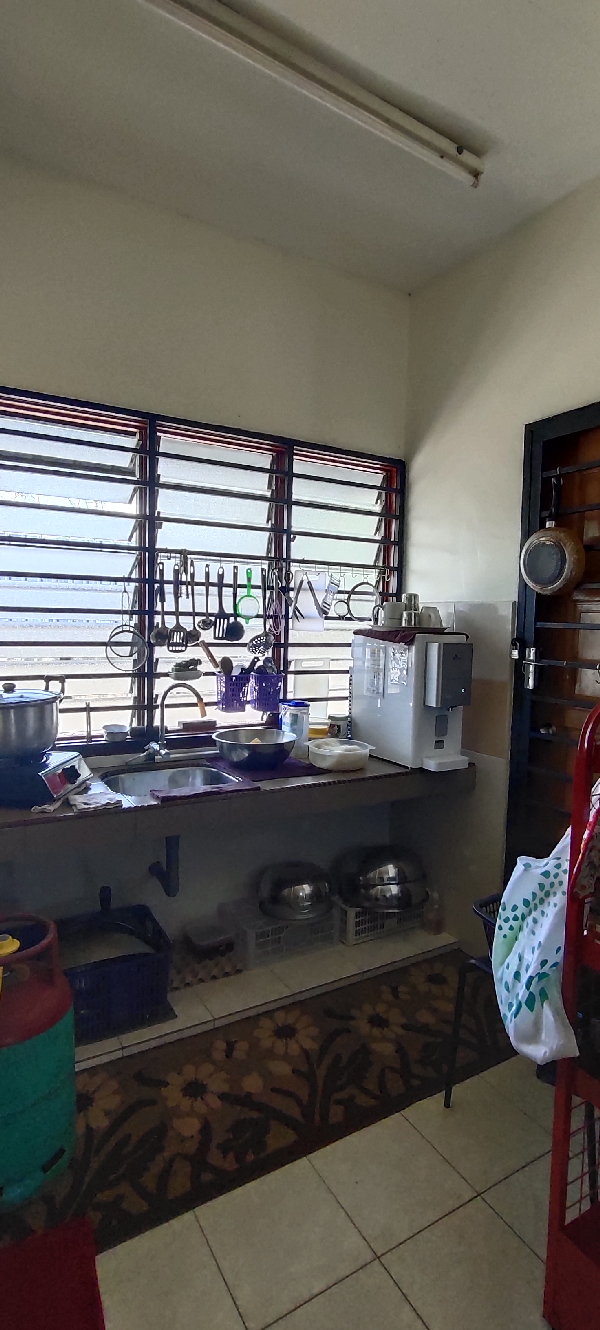 Single Storey Terrace Taman Indah Kampar - photo 8