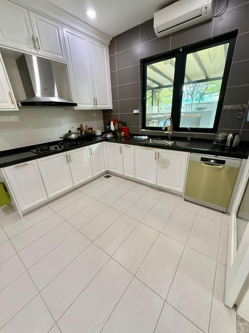 3 Storey Bungalow Upland, Tambun - photo 8
