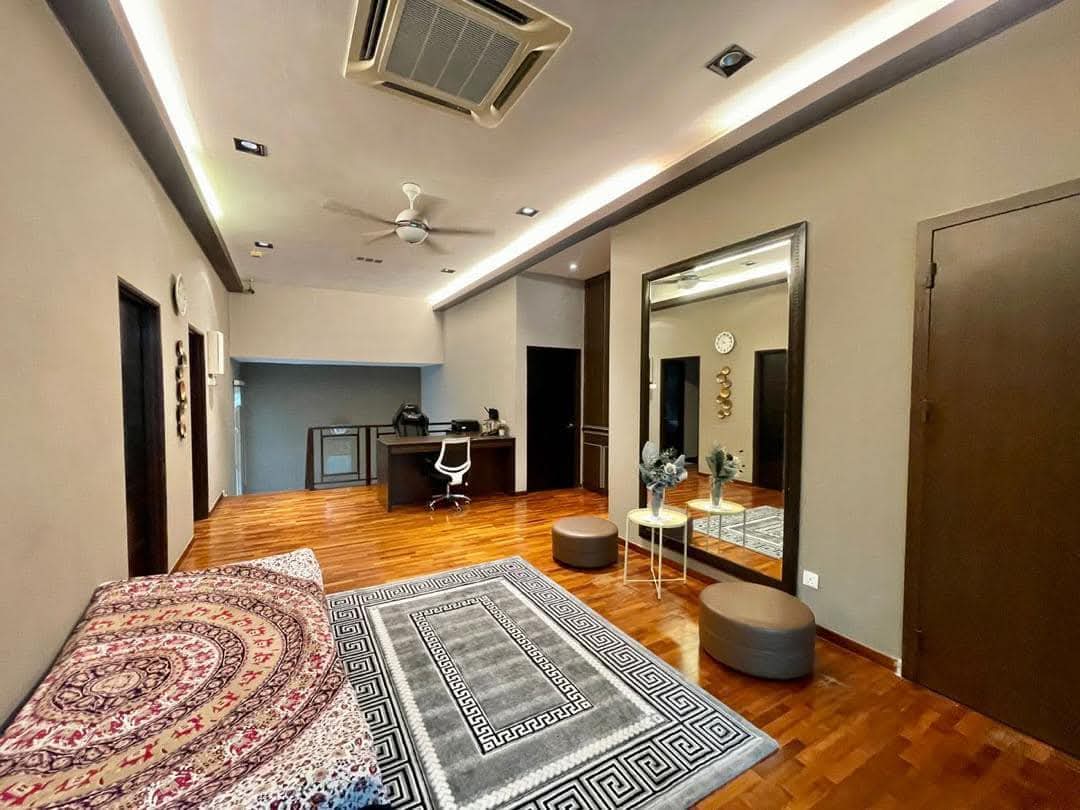 2 Storey Semi D with Swimming Pool Uplands, Tambun - photo 8