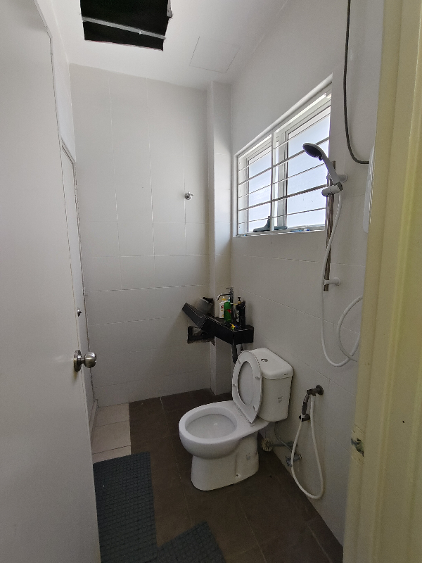 2 Storey Freehold Terrace Bandar Seri Botani - photo 8