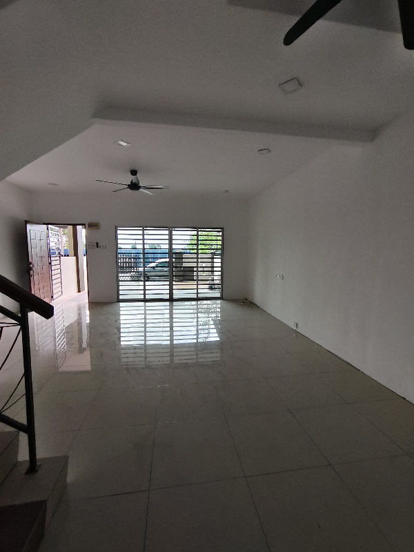 Gerbang Meru Indah , Double Storey Terrace - photo 2