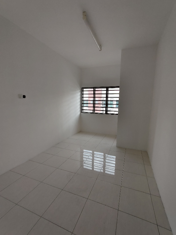 Gerbang Meru Indah , Double Storey Terrace - photo 11