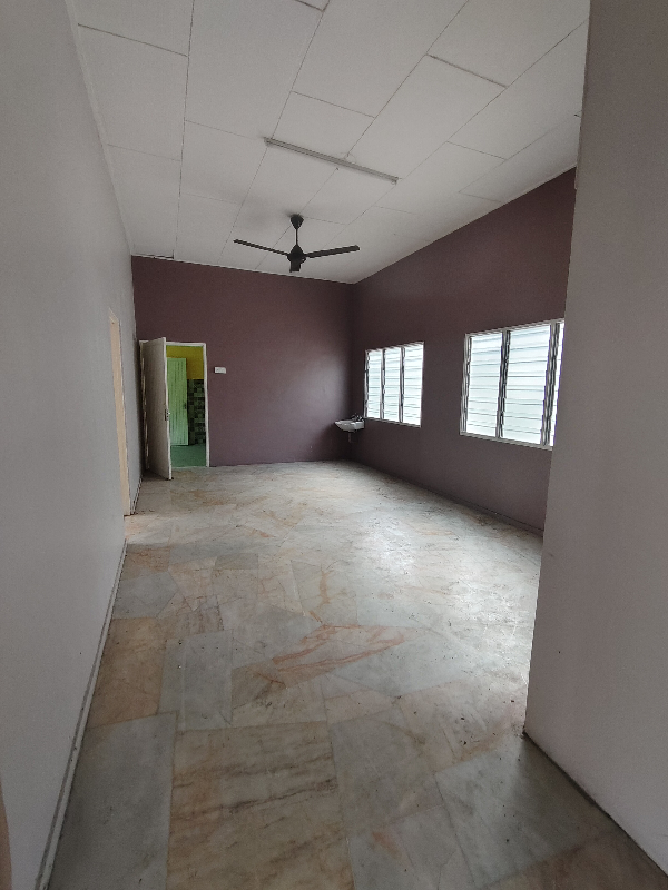Single Storey Bungalow Kg Baru Lahat - photo 10