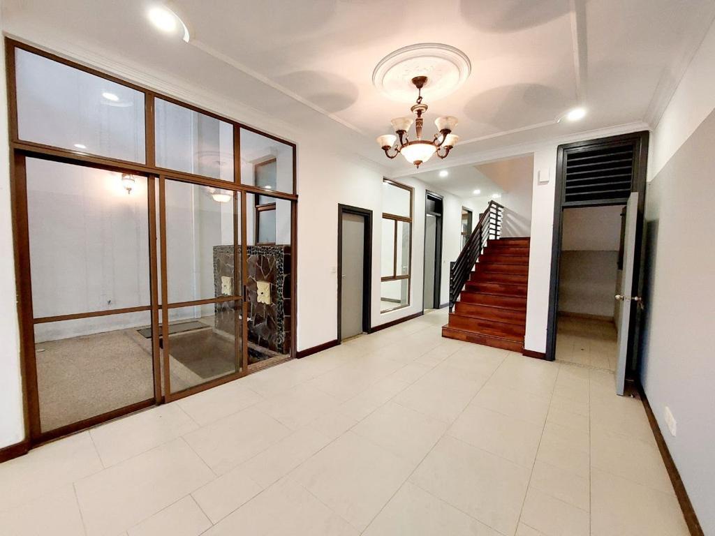 Lagenda 2 Bukit Jelutong Shah Alam - photo 4