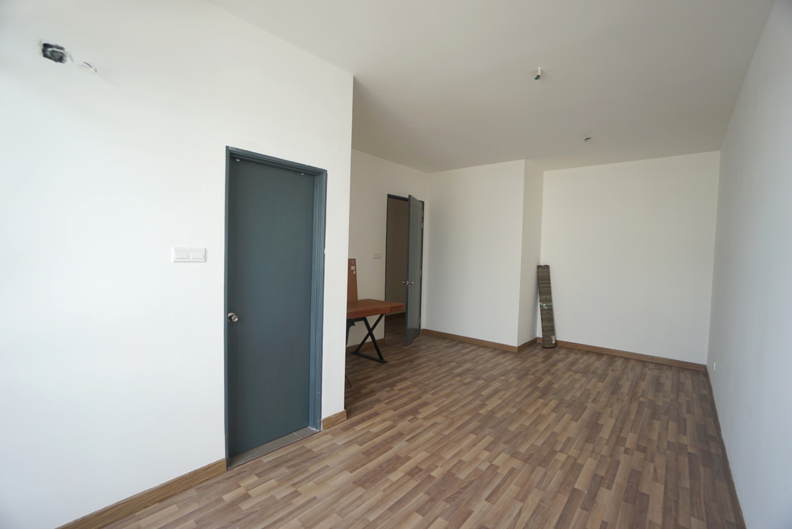 SEMI-D End Lot Emery Kemensah Ampang - photo 5
