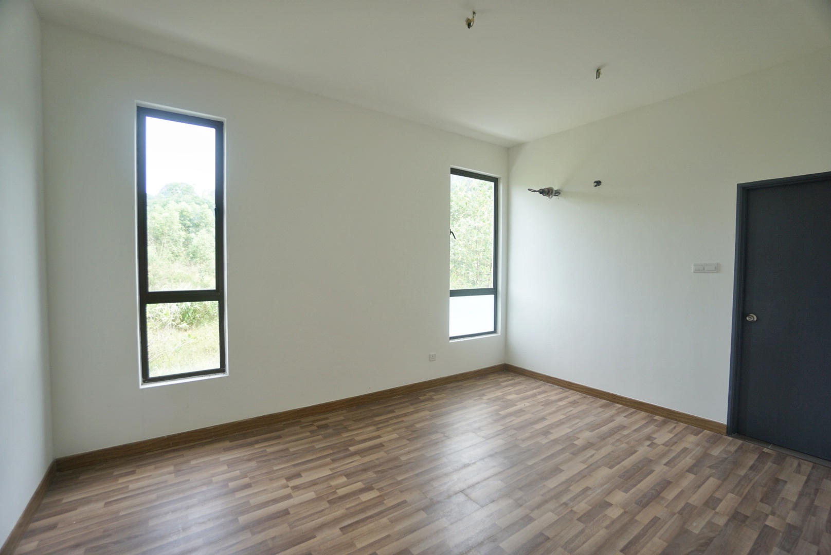 SEMI-D End Lot Emery Kemensah Ampang - photo 7