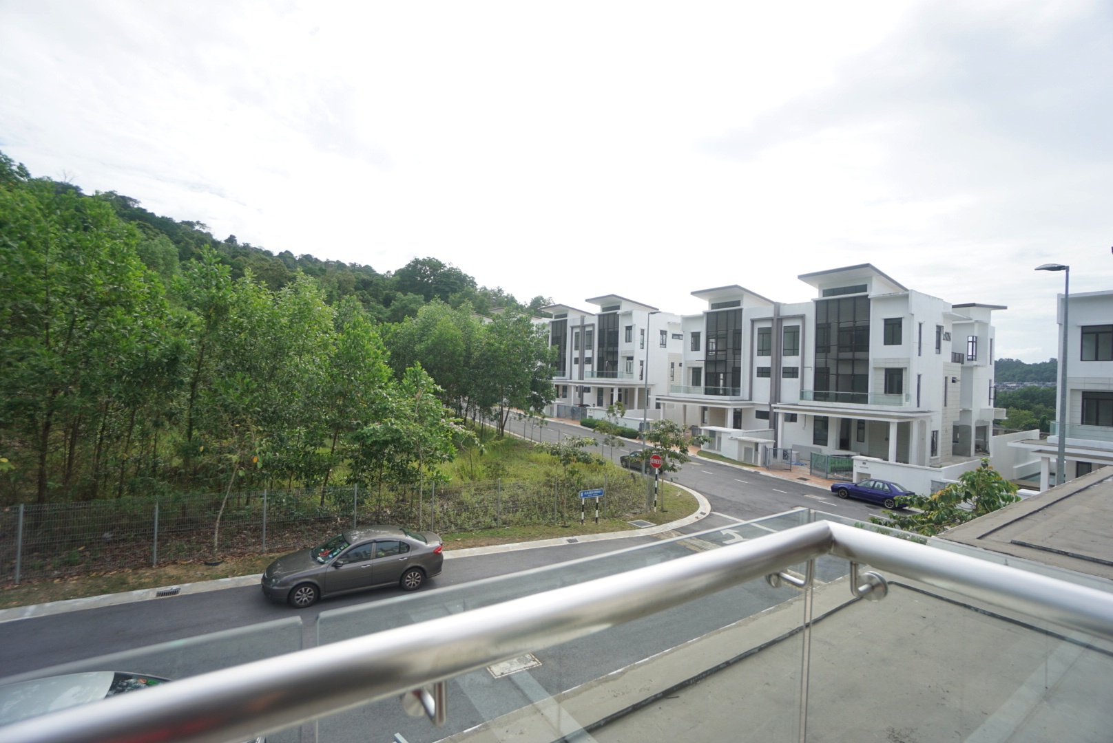 SEMI-D End Lot Emery Kemensah Ampang - photo 10