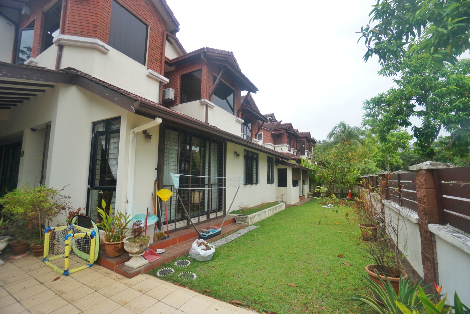 RENOVATED FACING OPEN CORNER 2 Sty Jln Birai - photo 9