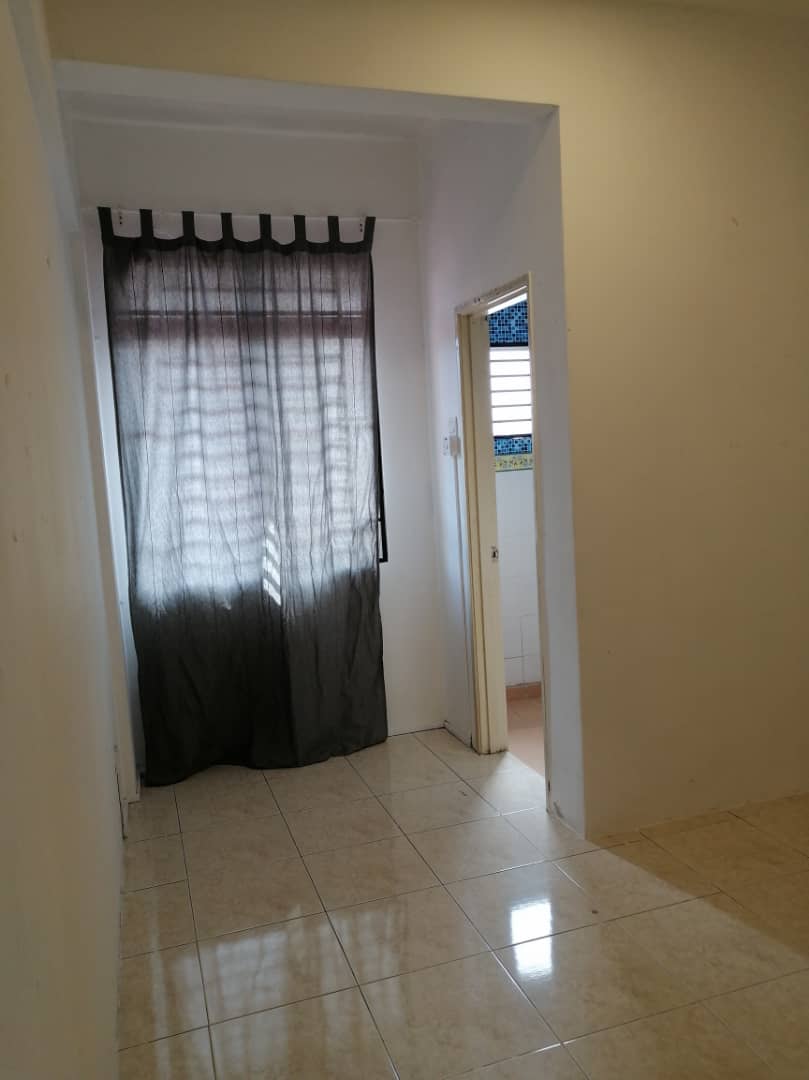 Apartment Cheras Intan, Batu 9 Cheras KL - photo 5