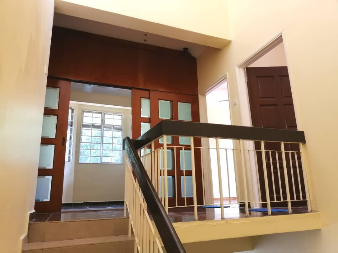 CORNER LOT 2 STOREY TTDI SHAH ALAM - photo 2