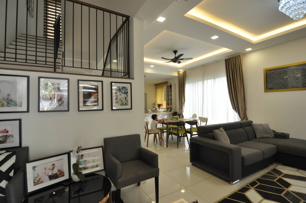 3Sty SemiD Cluster Parkfield Tropicana Height - photo 5