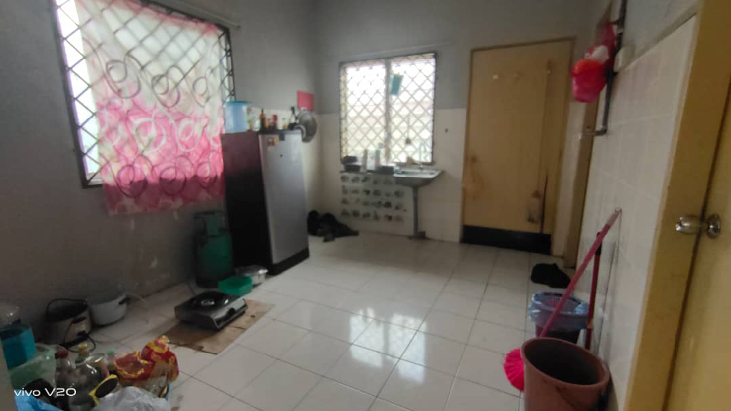 Teres Setingkat Endlot Taman Indera Sempurna, Kuantan - photo 3
