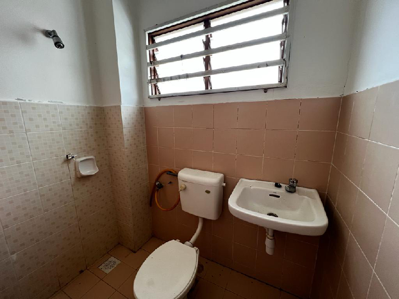 teres dua tingkat taman seri mahkota aman - photo 9