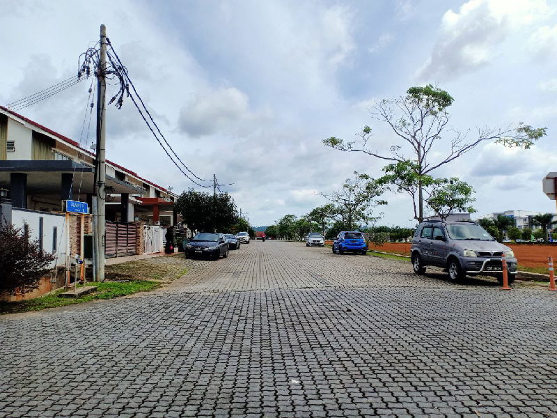 teres 2 tingkat end lot kotasas kuantan - photo 11