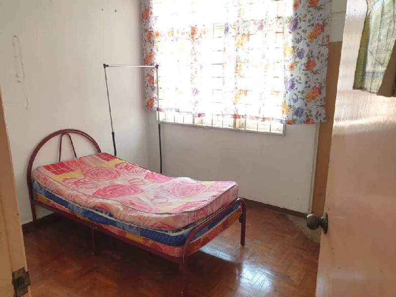 rumah teres dua tingkat kampung feri kemasik FREEHOLD - photo 4
