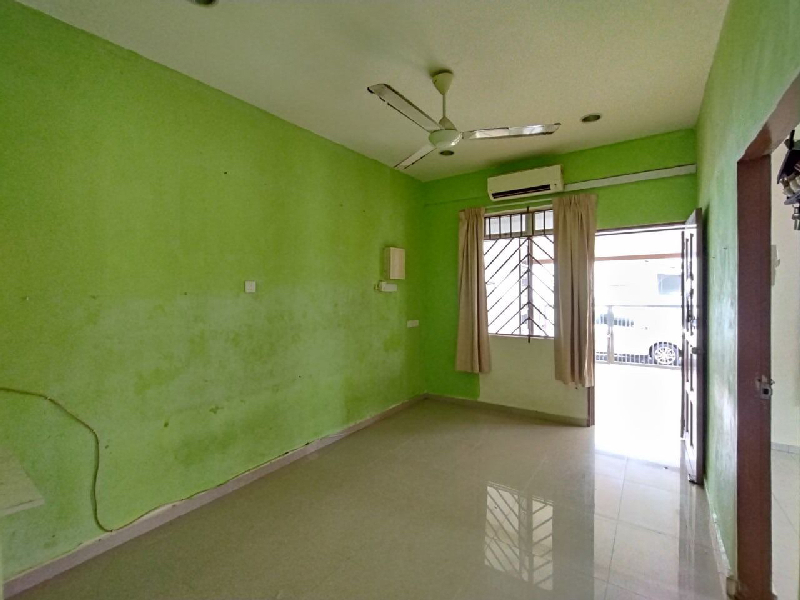 rumah semi d setingkat seri mahkota batu 12 - photo 2