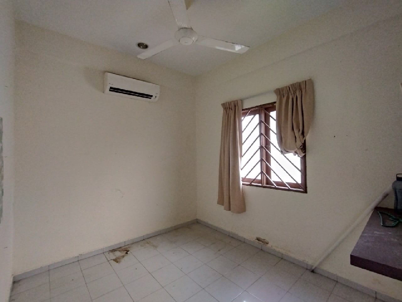 rumah semi d setingkat seri mahkota batu 12 - photo 3