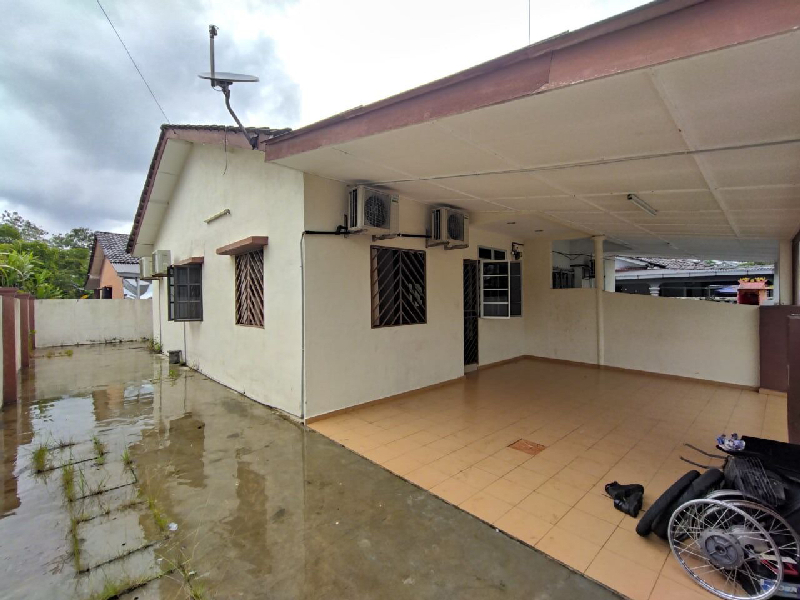 rumah semi d setingkat seri mahkota batu 12 - photo 13