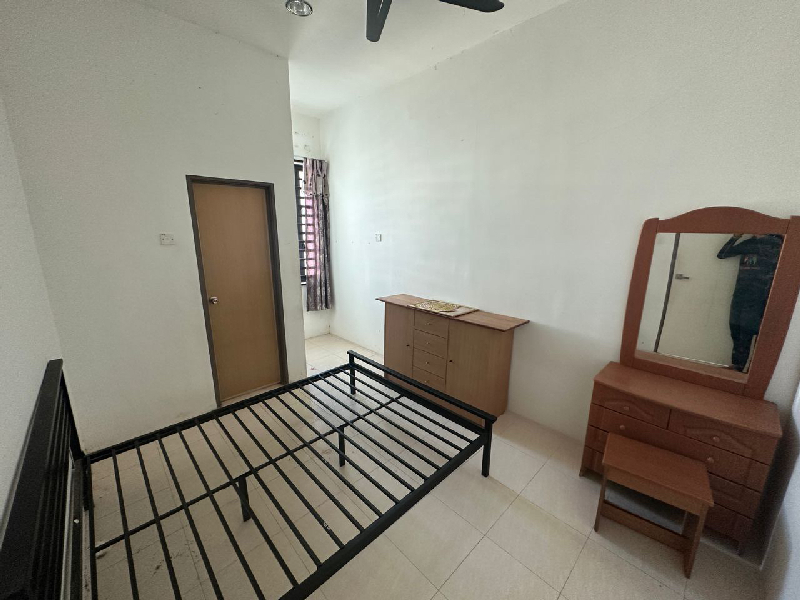 Rumah teres dua tingkat alor akar - photo 4