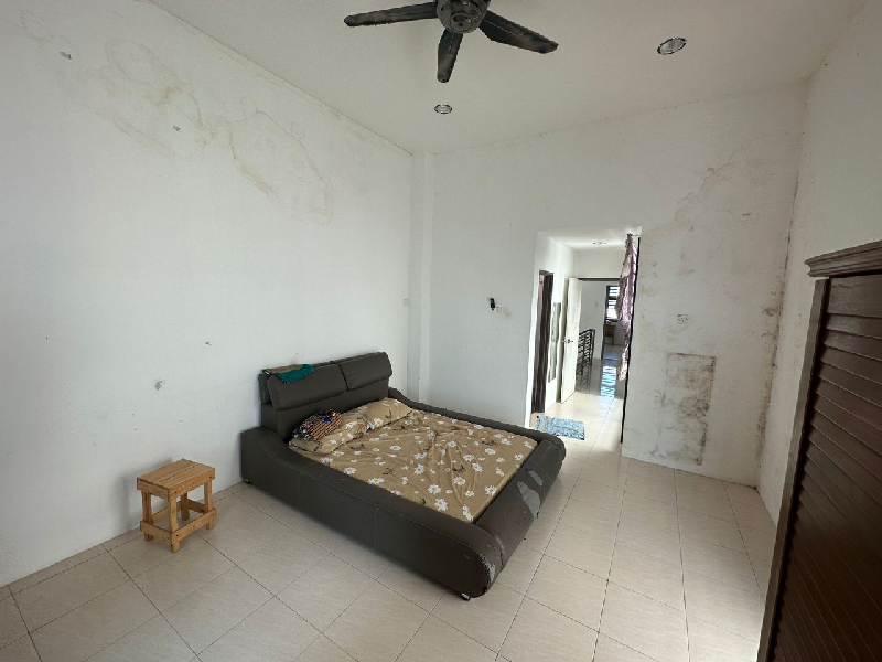 Rumah teres dua tingkat alor akar - photo 5