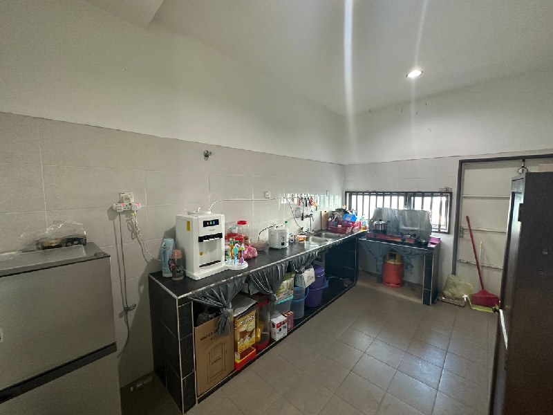 Rumah teres dua tingkat alor akar - photo 10